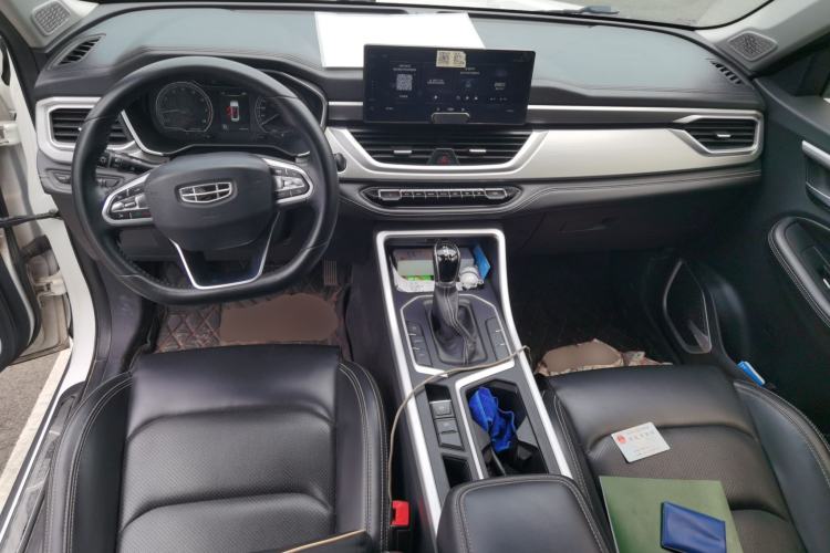 Used Geely Auto Vision X6 2020 1.4T CVT Luxury Edition Center Console