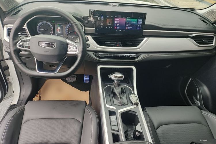 Used Geely Auto Vision X6 2020 1.4T CVT Luxury Edition Center Console