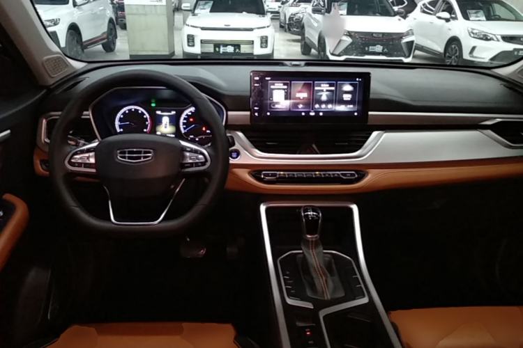 Used Geely Auto Vision X6 2020 1.4T CVT Luxury Edition Center Console