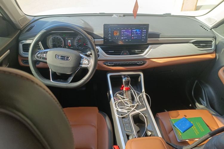 Used Geely Auto Vision X6 2020 1.4T CVT Luxury Edition Center Console