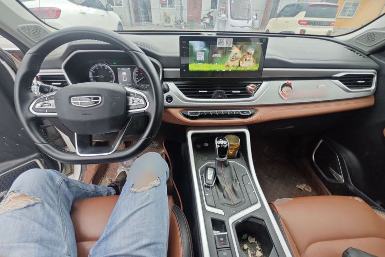 Used Geely Auto Vision X6 2020 1.4T CVT Luxury Edition Center Console