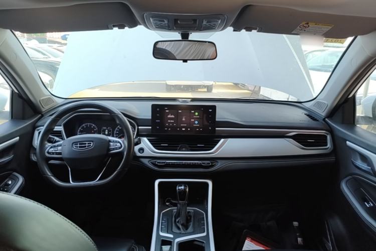 Used Geely Auto Vision X6 2020 1.4T Automatic Luxury Model Center Console