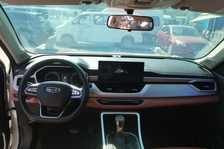 Used Geely Auto Vision X6 2020 1.4T CVT Luxury Edition Center Console