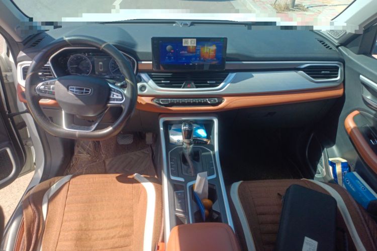 Used Geely Auto Vision X6 2020 1.4T CVT Luxury Edition Center Console