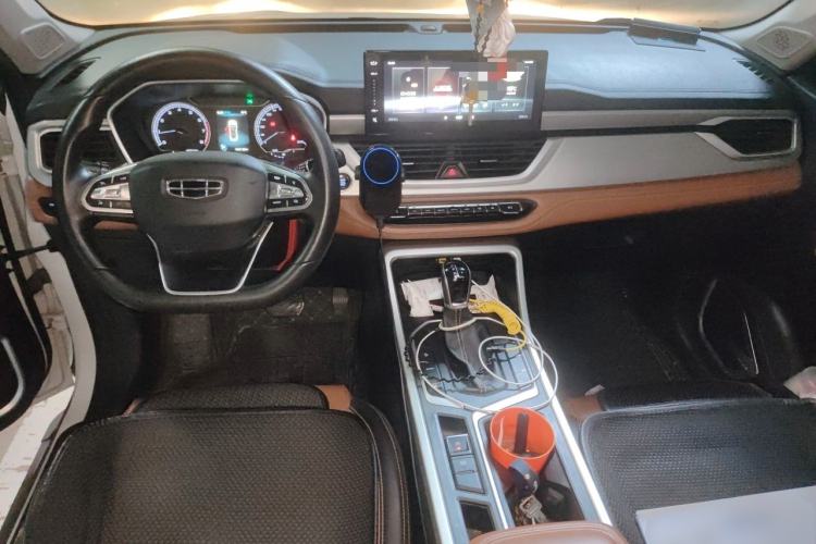 Used Geely Auto Vision X6 2020 1.4T CVT Luxury Edition Center Console