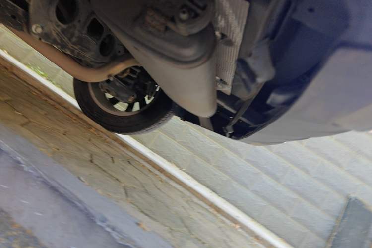 Used Geely Auto Vision X6  Chassis Front Left