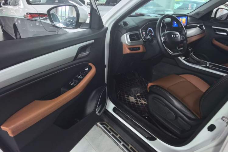 Used Geely Auto Vision X6 2020 1.4T CVT Luxury Edition Driver Seat