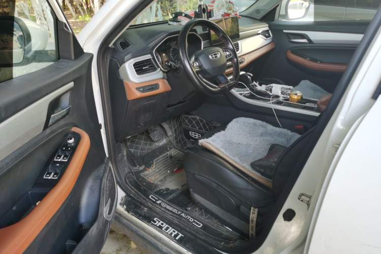 Used Geely Auto Vision X6 2020 1.4T CVT Luxury Edition Driver Seat