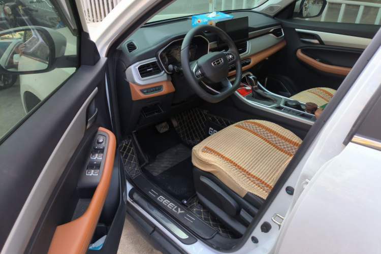 Used Geely Auto Vision X6 2020 1.4T CVT Luxury Edition Driver Seat
