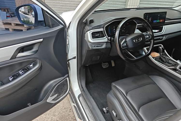 Used Geely Auto Vision X6 2020 1.4T CVT Asian Games Edition Driver Seat