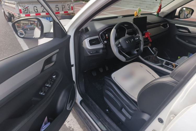 Used Geely Auto Vision X6 2020 1.4T Manual Luxury Model Driver Seat