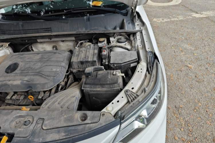 Used Geely Auto Vision X6 2020 1.4T Manual Comfort Model Engine Bay Left