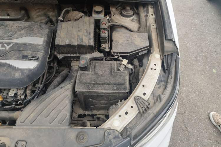 Used Geely Auto Vision X6 2020 1.4T CVT Asian Games Edition Engine Bay Left