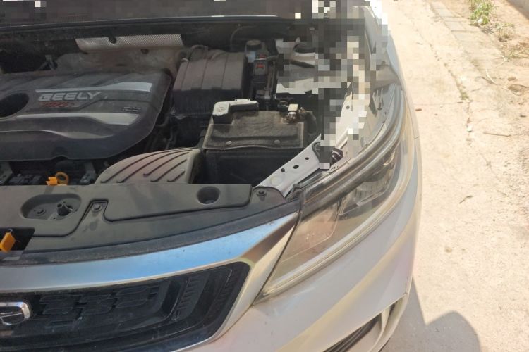 Used Geely Auto Vision X6 2020 1.4T Manual Luxury Model Engine Bay Left