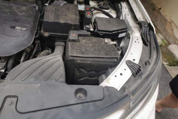 Used Geely Auto Vision X6 2020 1.4T CVT Asian Games Edition Engine Bay Left