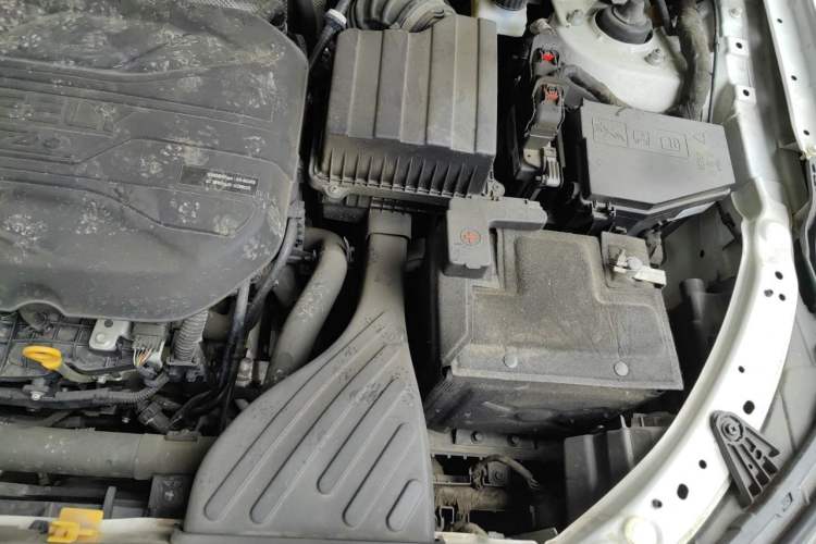 Used Geely Auto Vision X6 2020 1.4T CVT Luxury Edition Engine Bay Left