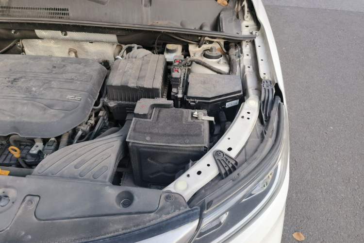 Used Geely Auto Vision X6 2020 1.4T Manual Luxury Model Engine Bay Left