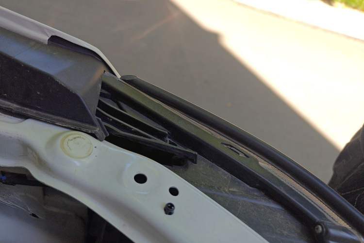 Used Geely Auto Vision X6  Engine Bay Left