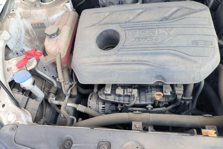 Used Geely Auto Vision X6 2020 1.4T Manual Luxury Model Engine Bay Right