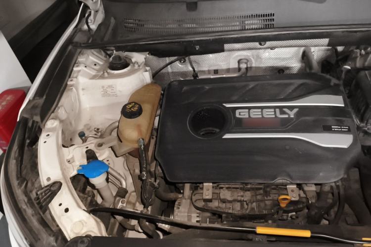 Used Geely Auto Vision X6 2020 1.4T CVT Luxury Edition Engine Bay Right