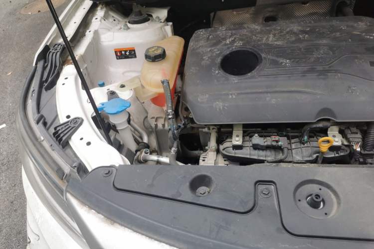 Used Geely Auto Vision X6 2020 1.4T CVT Asian Games Edition Engine Bay Right
