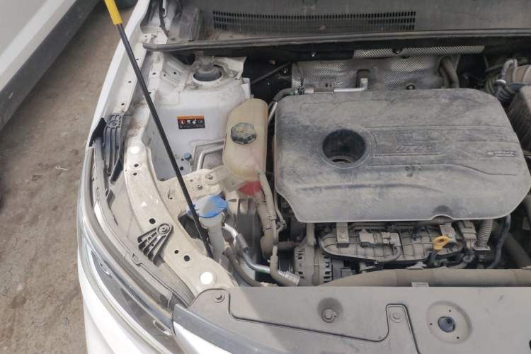 Used Geely Auto Vision X6 2020 1.4T CVT Luxury Edition Engine Bay Right
