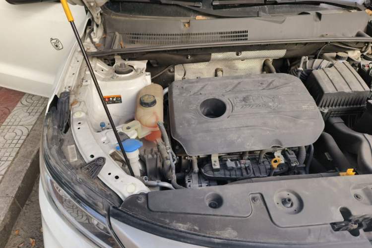 Used Geely Auto Vision X6 2020 1.4T Manual Luxury Model Engine Bay Right