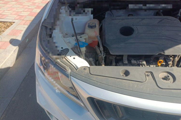 Used Geely Auto Vision X6 2020 1.4T CVT Luxury Edition Engine Bay Right