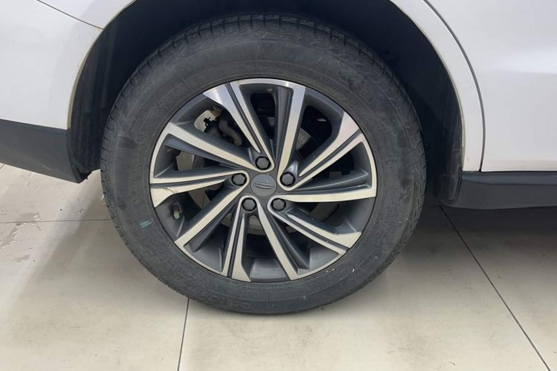 Used Geely Auto Vision X6 2020 1.4T CVT Luxury Edition Exterior 1