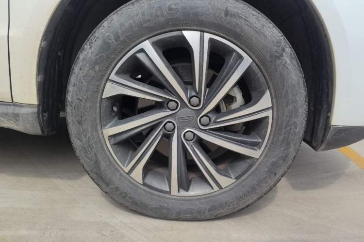 Used Geely Auto Vision X6 2020 1.4T CVT Luxury Edition Exterior 1
