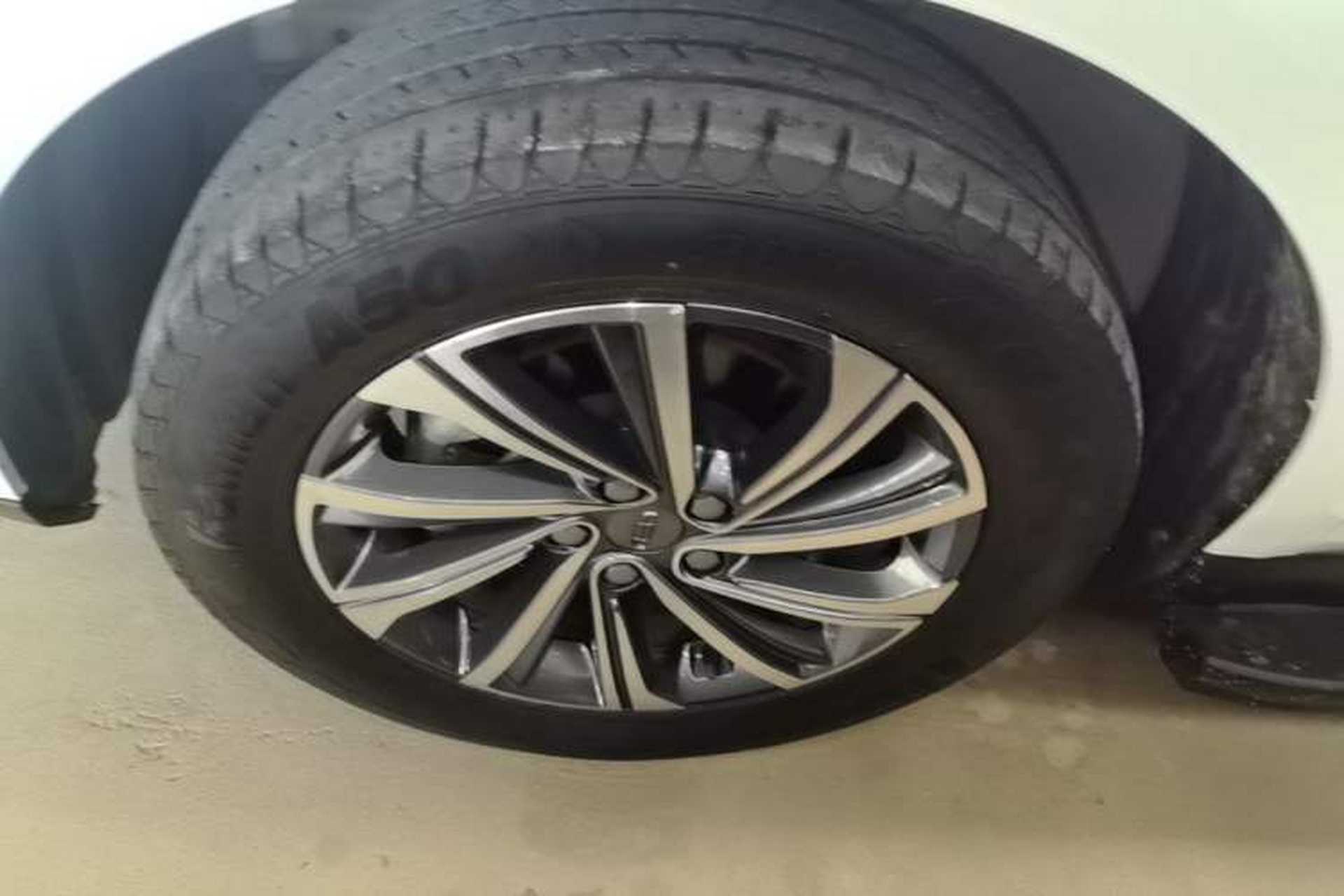 Used Geely Auto Vision X6 2020 1.4T CVT Luxury Edition Exterior 2