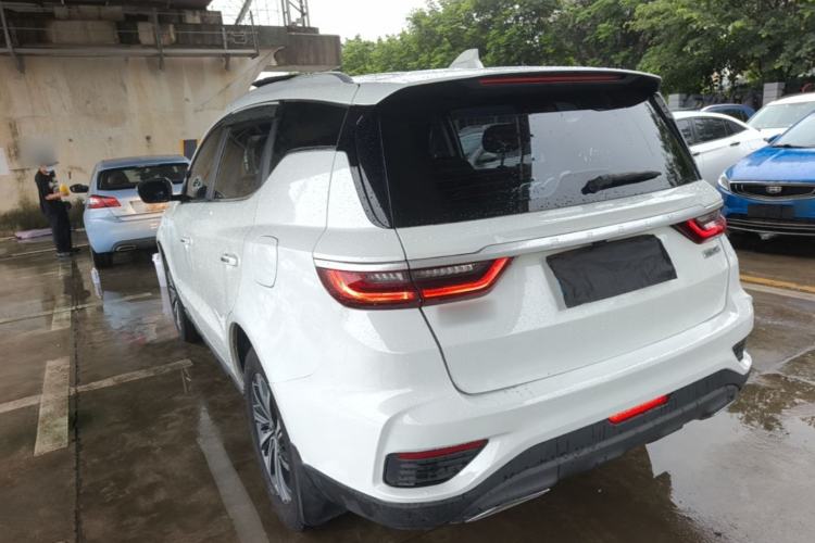 Used Geely Auto Vision X6 2020 1.4T CVT Luxury Edition Exterior 2