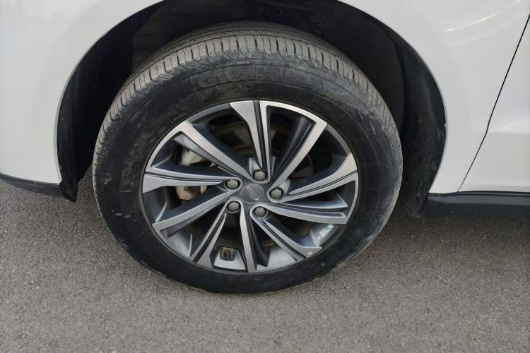 Used Geely Auto Vision X6 2020 1.4T CVT Luxury Edition Exterior 4