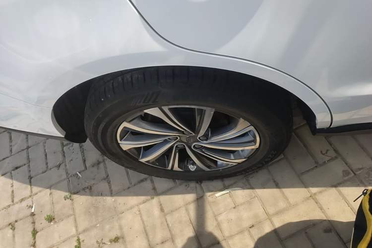 Used Geely Auto Vision X6 2020 1.4T CVT Luxury Edition Exterior 5