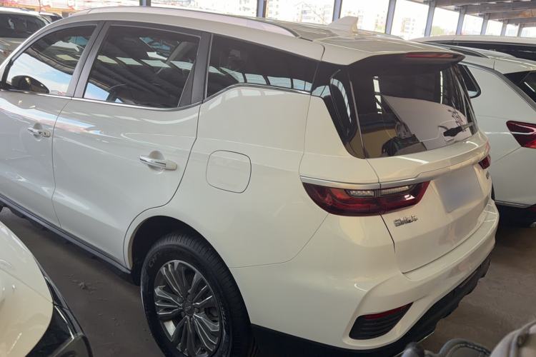 Used Geely Auto Vision X6 2020 1.4T Automatic Luxury Model Exterior 5