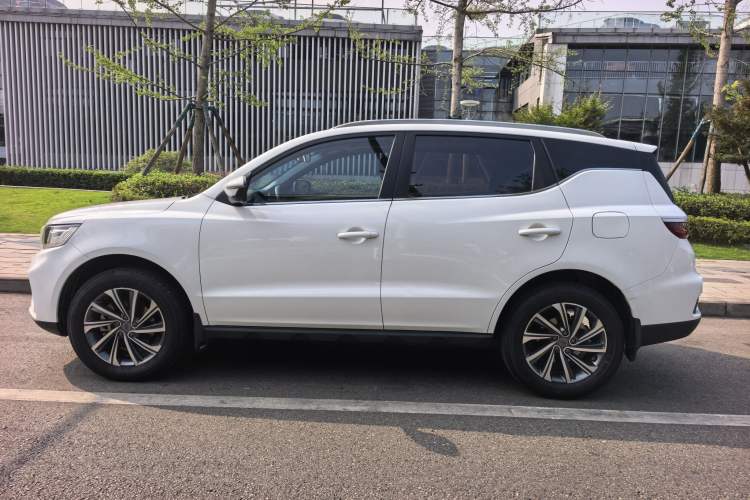 Used Geely Auto Vision X6 2020 1.4T CVT Luxury Edition Exterior 7