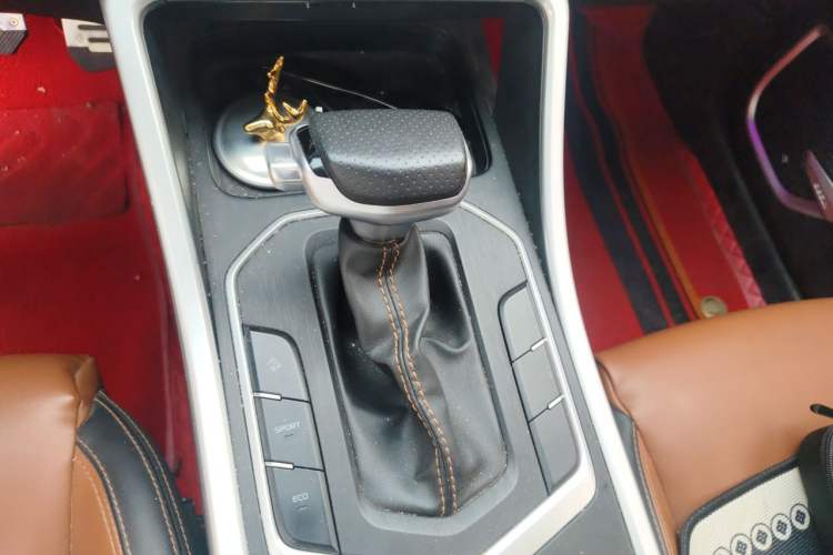 Used Geely Auto Vision X6 2020 1.4T CVT Luxury Edition Gear Lever
