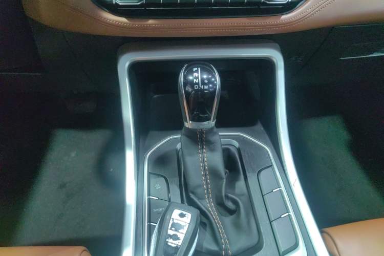 Used Geely Auto Vision X6 2020 1.4T CVT Asian Games Edition Gear Lever