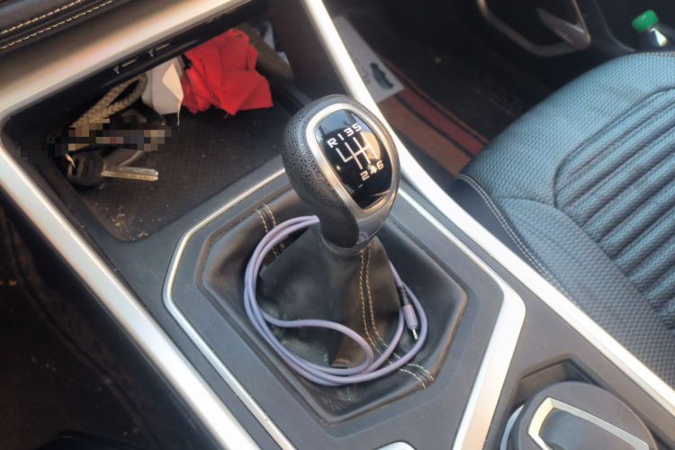 Used Geely Auto Vision X6 2020 1.4T Manual Luxury Model Gear Lever