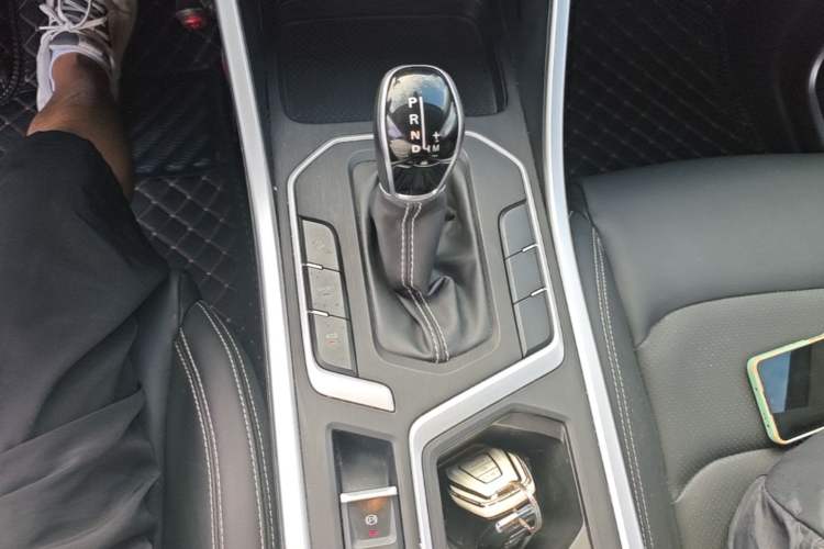 Used Geely Auto Vision X6 2020 1.4T CVT Luxury Edition Gear Lever