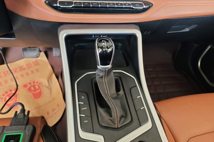Used Geely Auto Vision X6 2020 1.4T CVT Luxury Edition Gear Lever