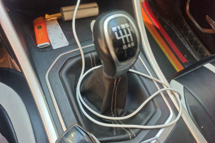 Used Geely Auto Vision X6 2020 1.4T Manual Luxury Model Gear Lever