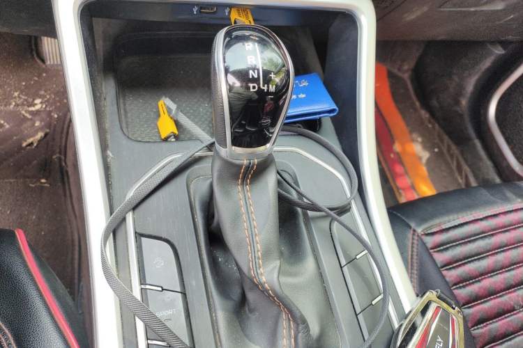 Used Geely Auto Vision X6 2020 1.4T CVT Luxury Edition Gear Lever