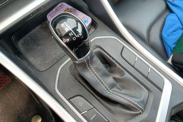 Used Geely Auto Vision X6 2020 1.4T CVT Luxury Edition Gear Lever