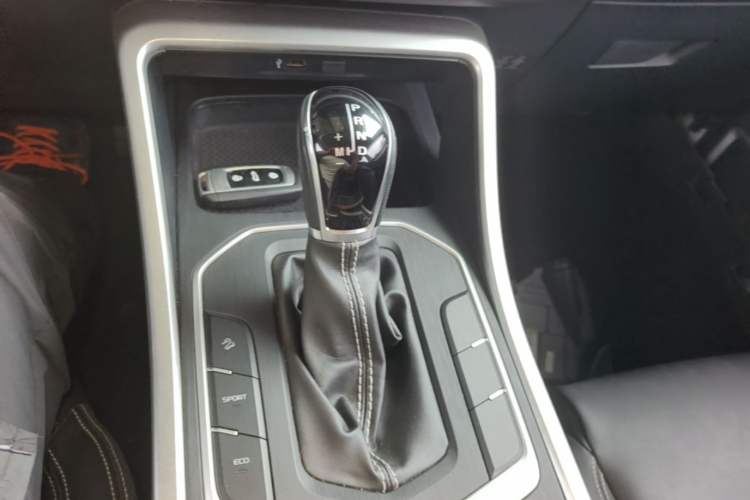 Used Geely Auto Vision X6 2020 1.4T CVT Luxury Edition Gear Lever