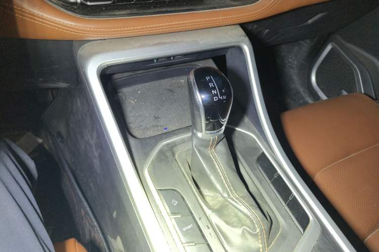 Used Geely Auto Vision X6 2020 1.4T CVT Asian Games Edition Gear Lever