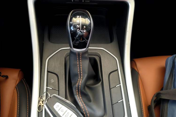 Used Geely Auto Vision X6 2020 1.4T CVT Luxury Edition Gear Lever