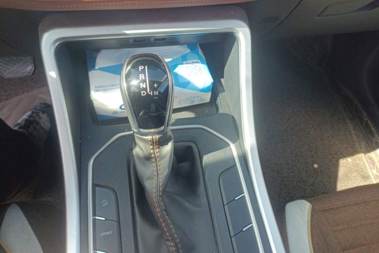 Used Geely Auto Vision X6 2020 1.4T CVT Luxury Edition Gear Lever