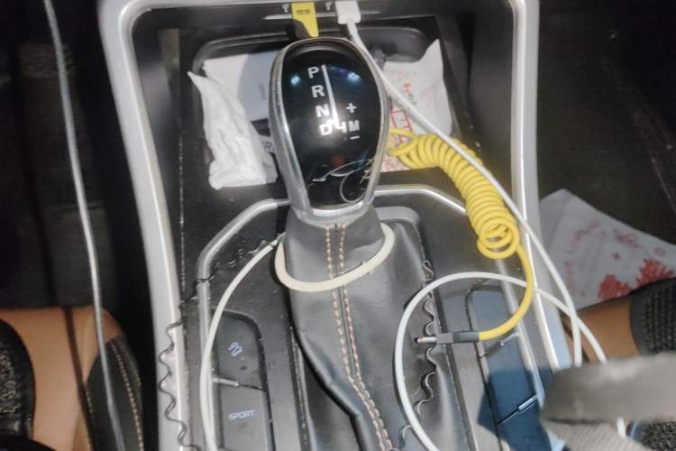 Used Geely Auto Vision X6 2020 1.4T CVT Luxury Edition Gear Lever