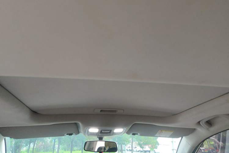 Used Geely Auto Vision X6 2020 1.4T CVT Luxury Edition Headliner